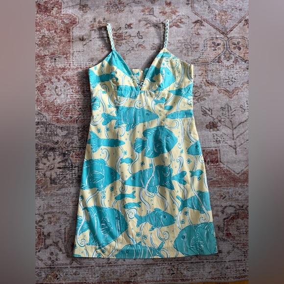 Lilly Pulitzer Dresses & Skirts - Lilly Pulitzer Blue and Yellow Fish Print Dress